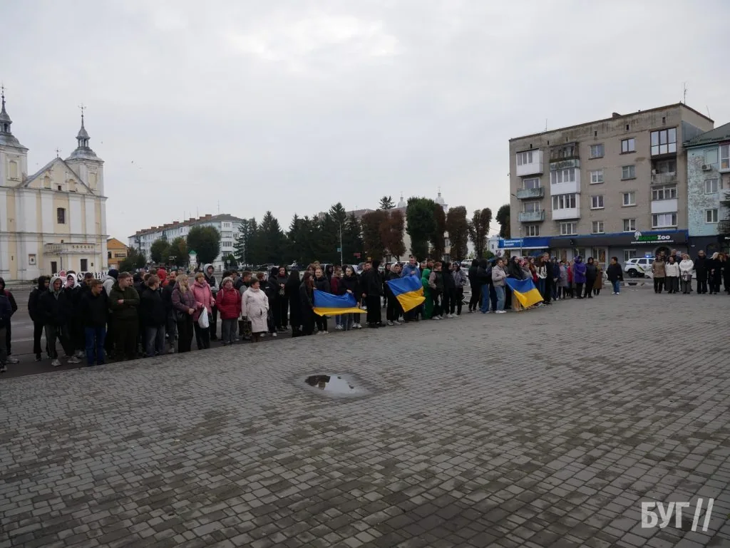 Місто буденне: у Володимирі вшанували захисників і захисниць України 14