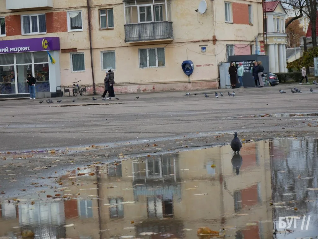 Місто буденне: як живе Володимир восени 14
