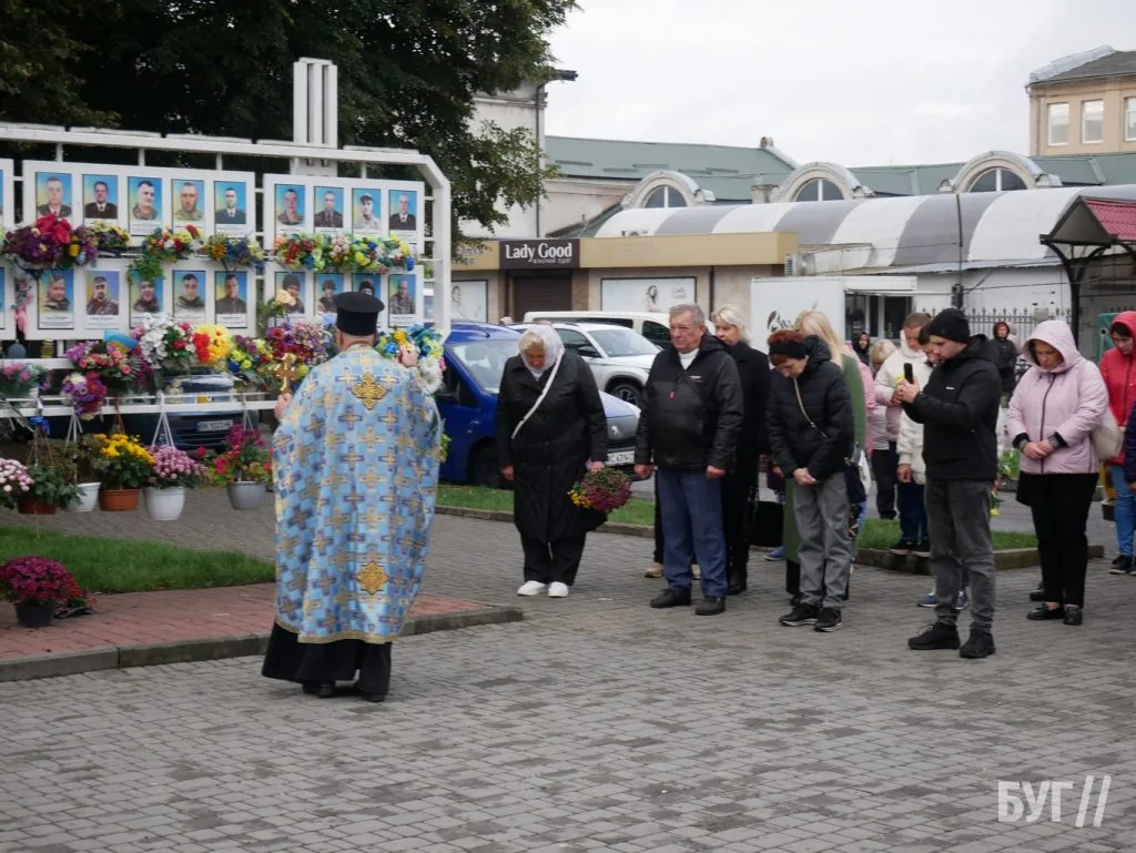 Місто буденне: у Володимирі вшанували захисників і захисниць України 22