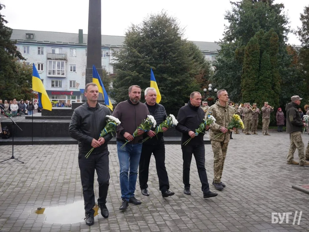Місто буденне: у Володимирі вшанували захисників і захисниць України 30