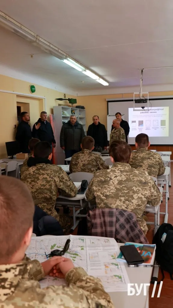 У Володимирському педколеджі представили роботу сучасного осередку «Захист України» 3