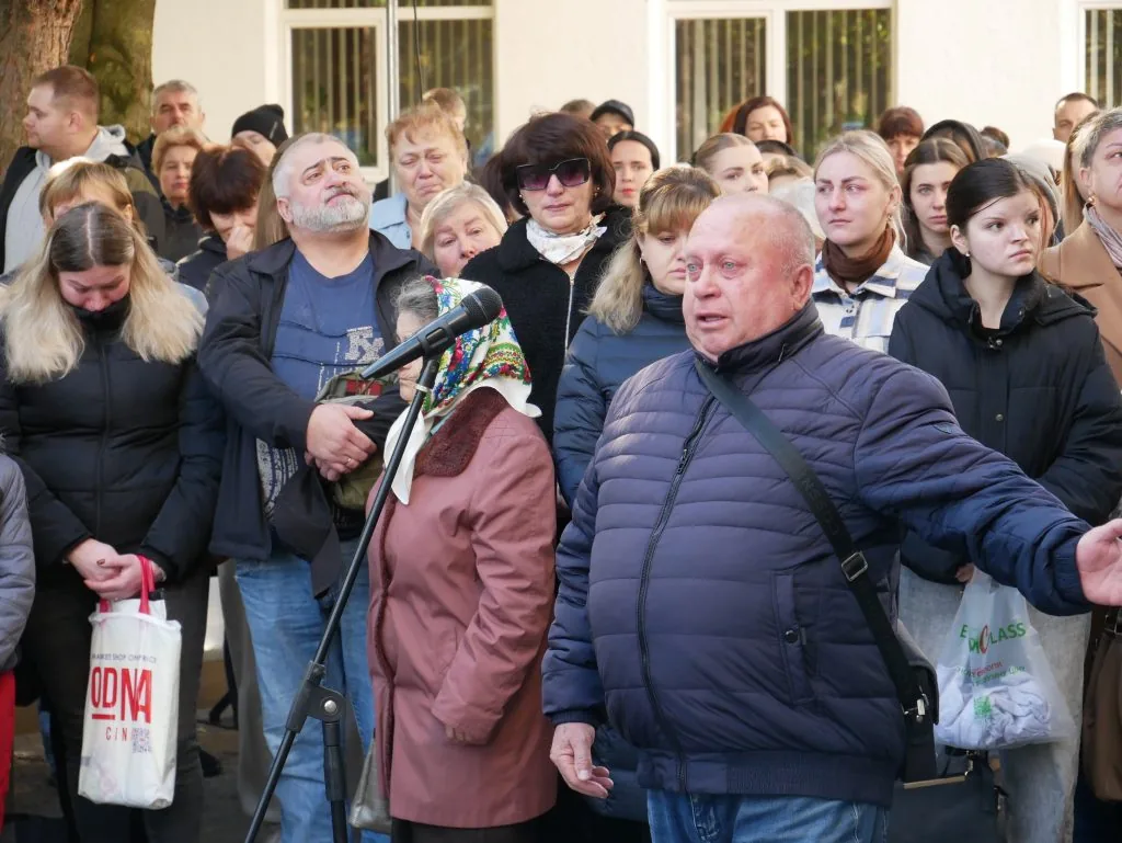 У Володимирі відкрили «Стіну надії» — місце пам’яті про військовополонених і зниклих безвісти захисників 10