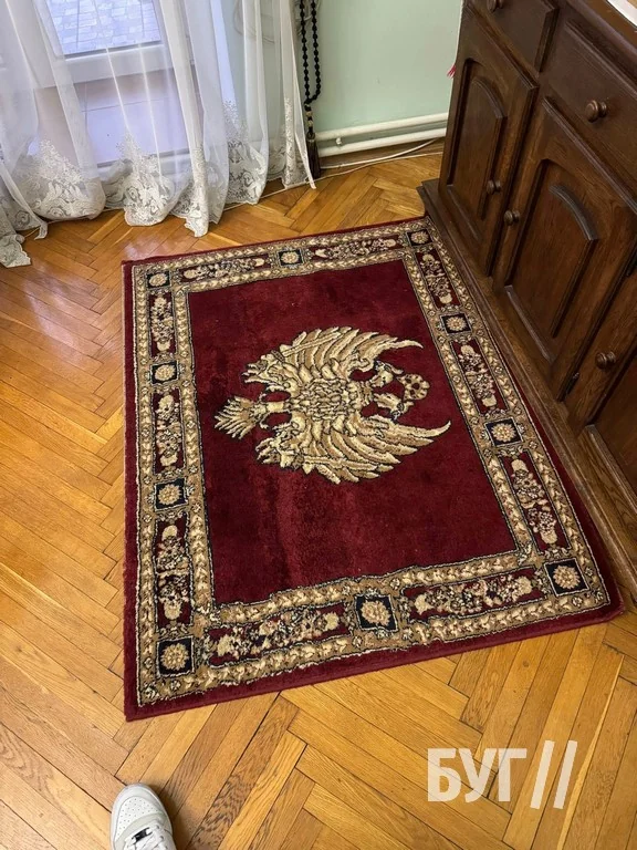 Герб рф та ікона з монархістом: історик прокоментував знахідки під час виселення УПЦ мп з Успенського собору у Володимирі 1