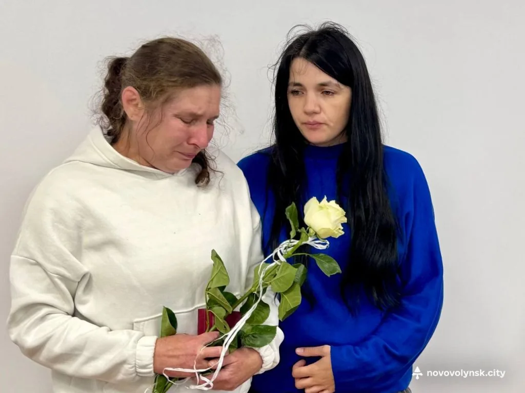 Двох Захисників з Нововолинської громади посмертно відзначили нагородами 3