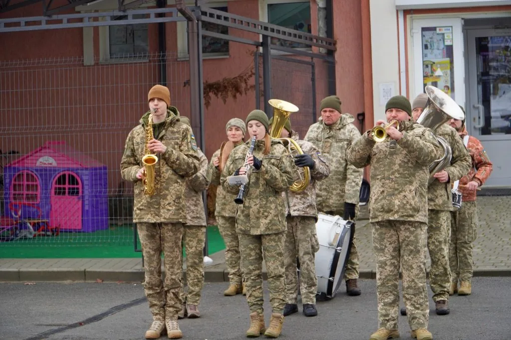 У Володимирській громаді провели в останню дорогу загиблого Героя Володимира Пойду 4