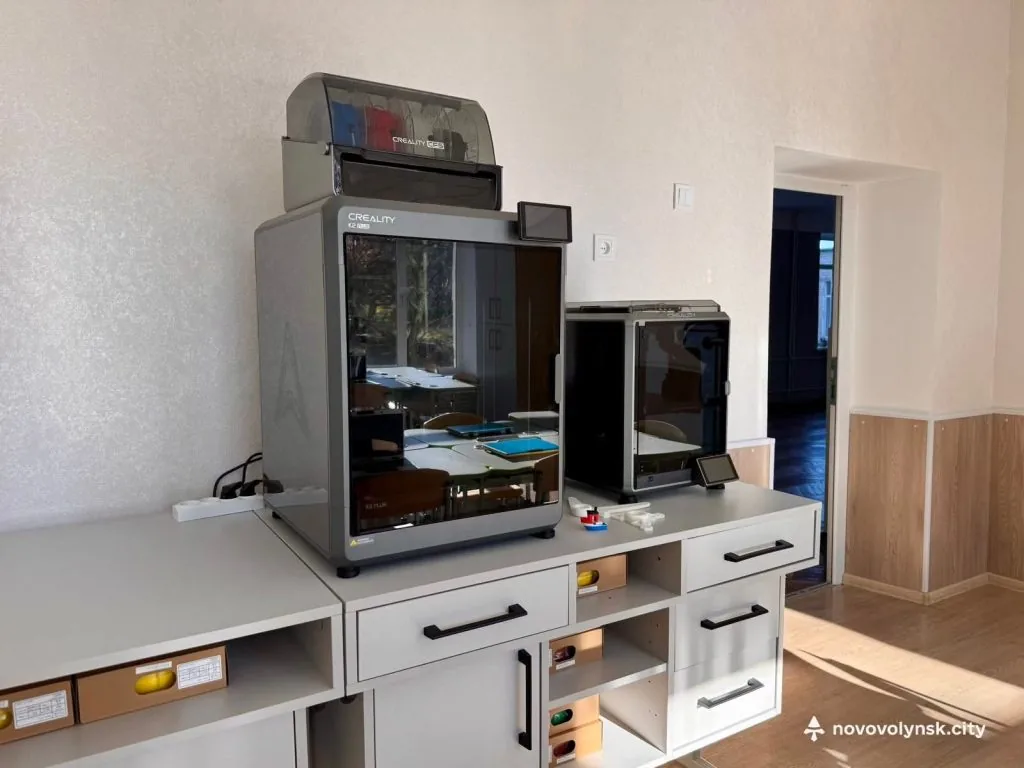 Представники Волинської ОДА відвідали заклади освіти Нововолинська 7