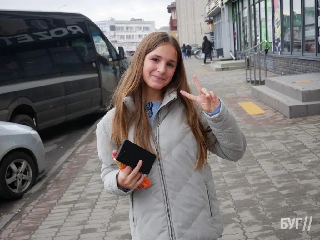 Місто буденне: осінній Володимир - між золотим листям і сірими буднями 7