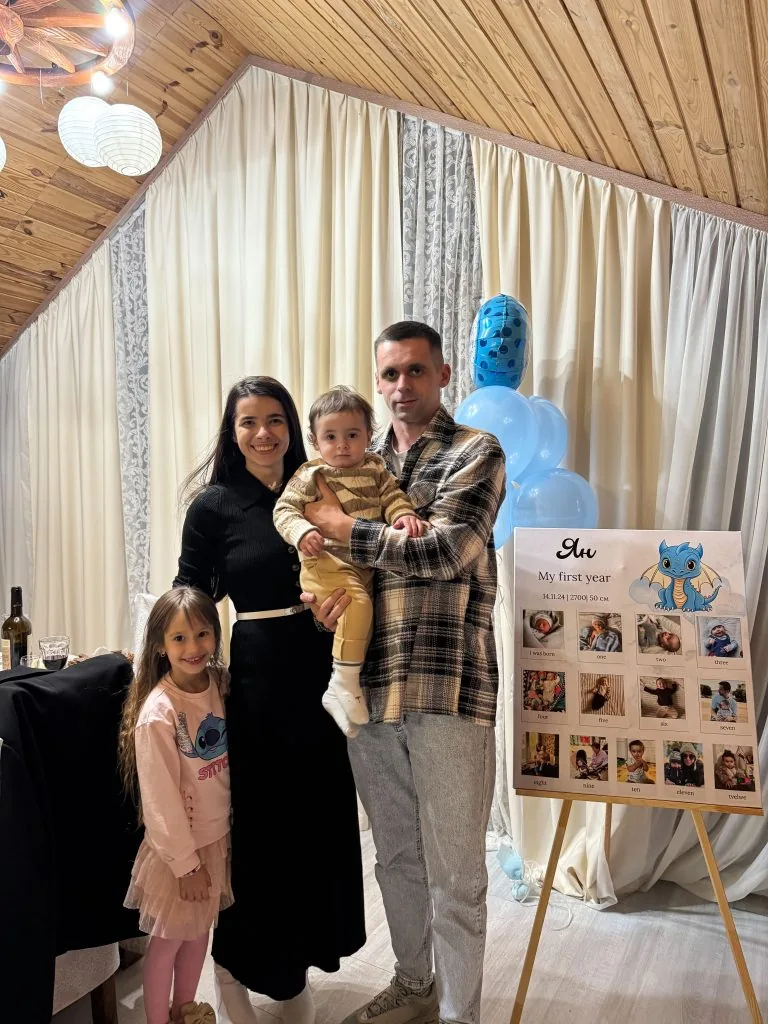 Красуня БУГу: Даша Жаліс з Нововолинська — мама, SMM-ниця й дівчина, що несе у світ творчість 3