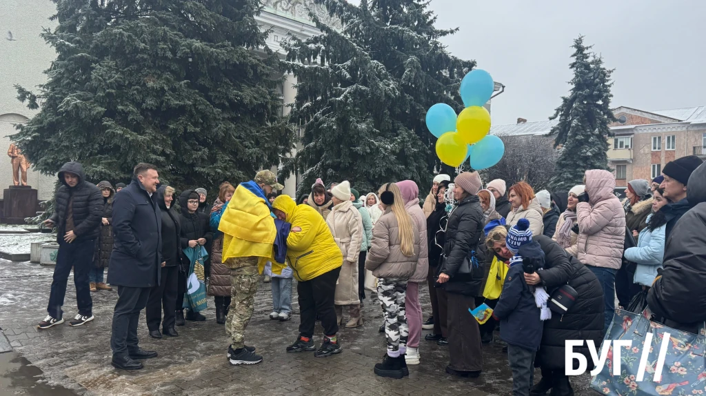 У Нововолинську зустріли військовослужбовця Олександра Трощинського, який повернувся з полону 2