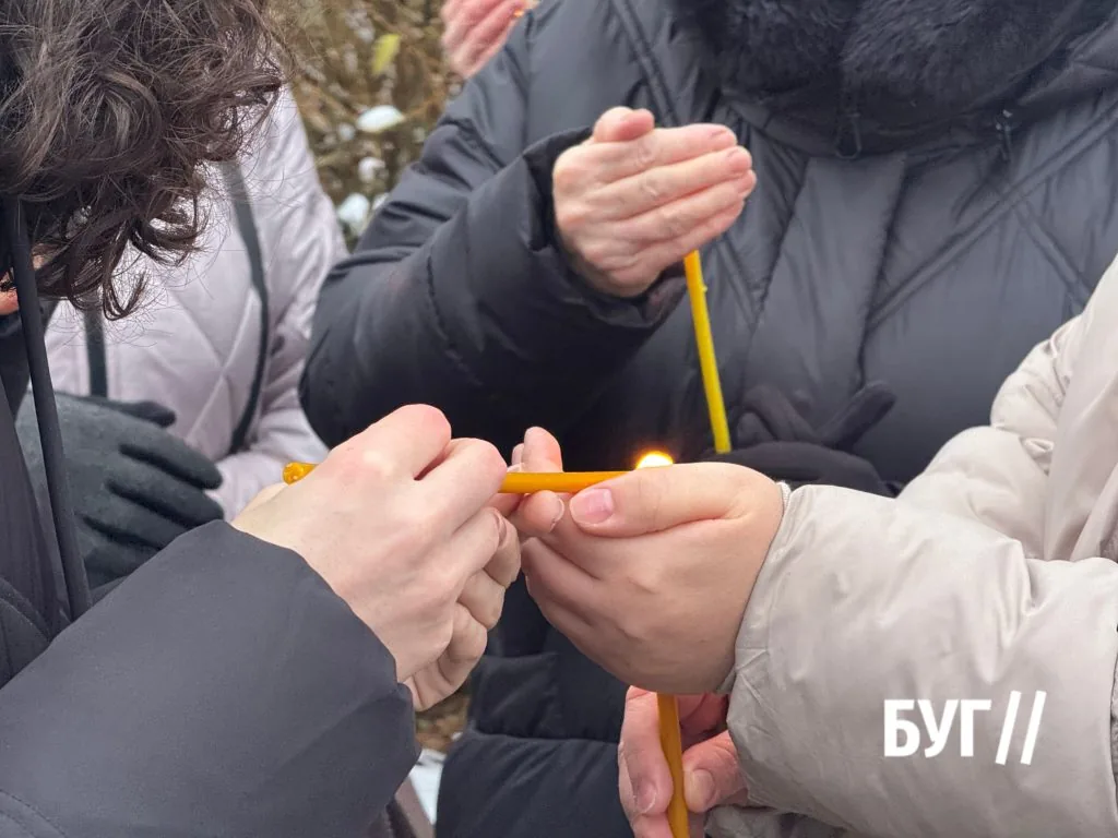 Нововолинськ вшанував жертв Голодомору: тиша, свічки й спільна пам’ять 5