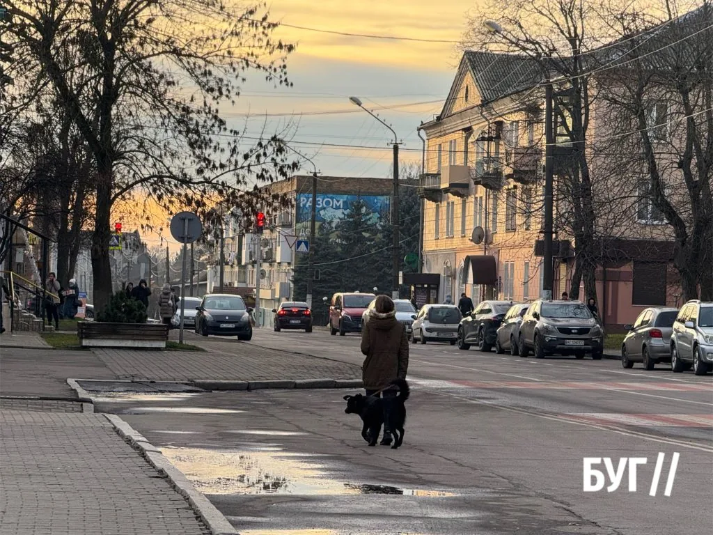 Місто буденне: за календарем зима, а на вулицях Нововолинська світло й сонячно 6