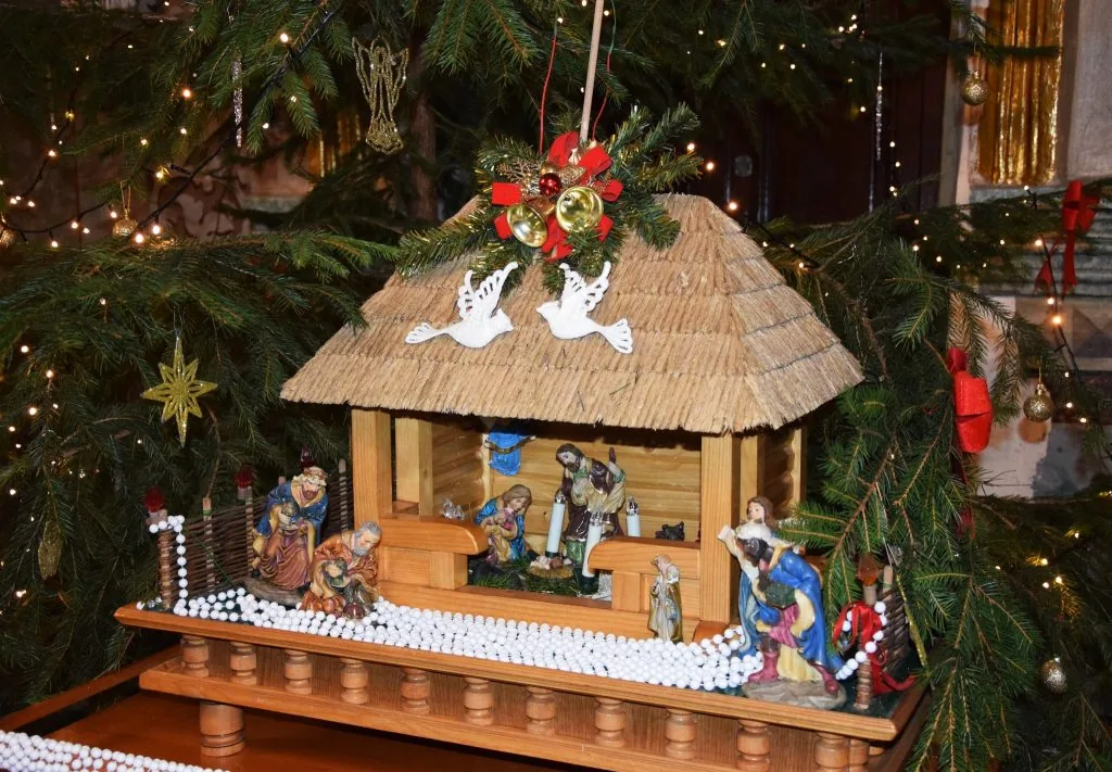 Луцькі пластуни передали прикордонникам Вифлеємський вогонь 11