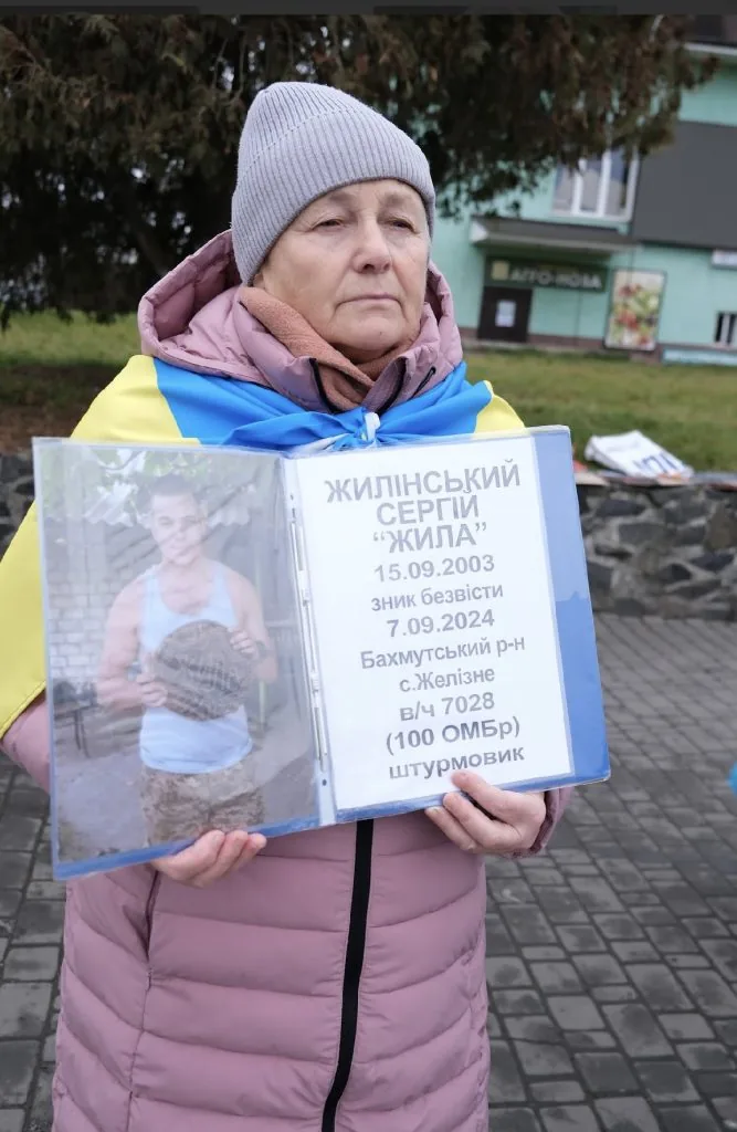 У Володимирі відбулася мирна акція на підтримку військовополонених та зниклих безвісти 2