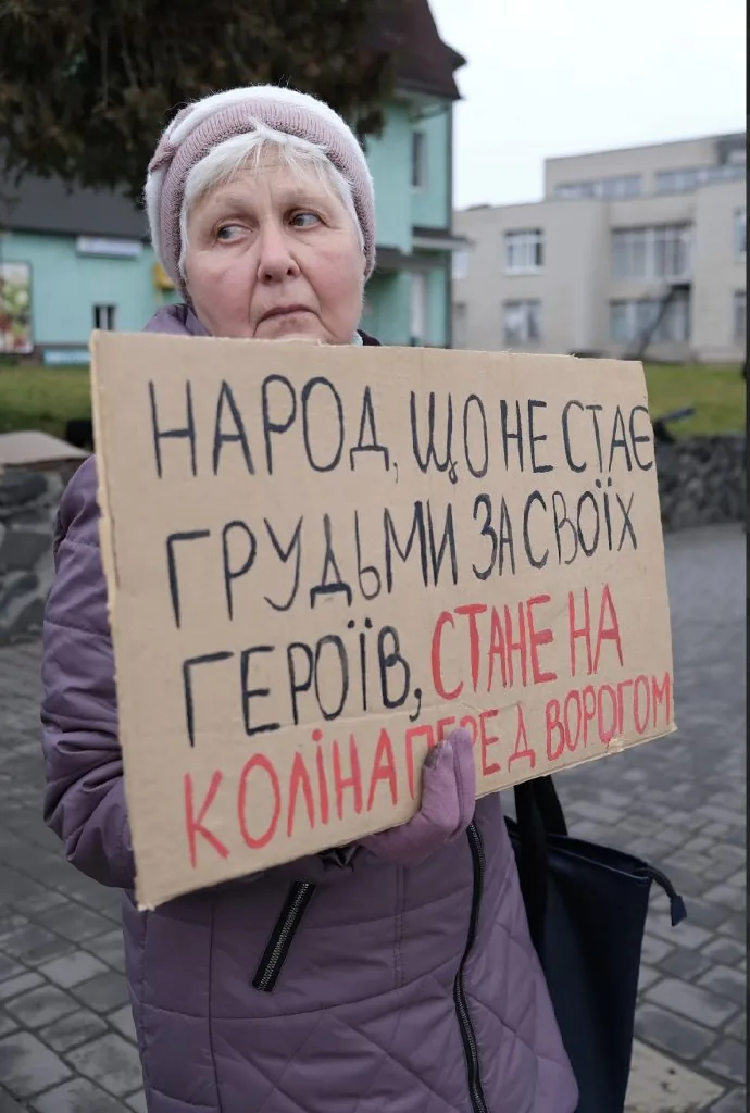 У Володимирі відбулася мирна акція на підтримку військовополонених та зниклих безвісти 5