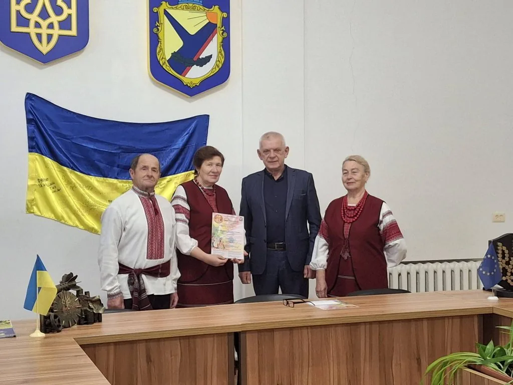 Колектив «Сузір’я» з Устилузької громади здобув дві перемоги на Всеукраїнському конкурсі мистецтв 2