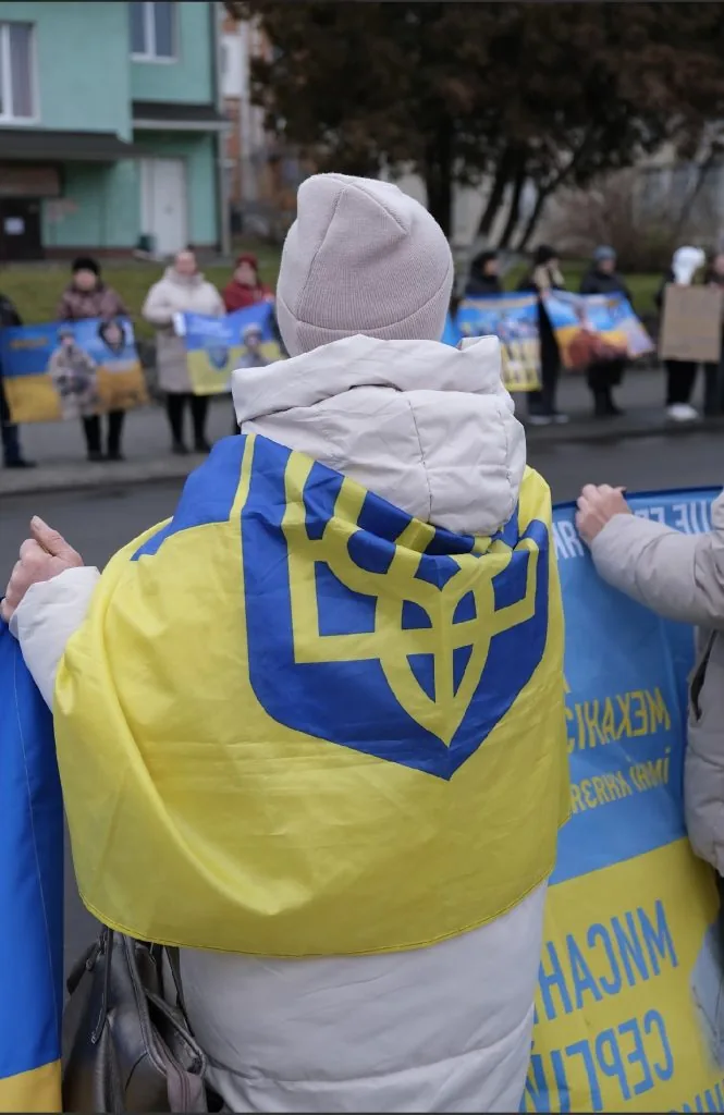 У Володимирі відбулася мирна акція на підтримку військовополонених та зниклих безвісти 16