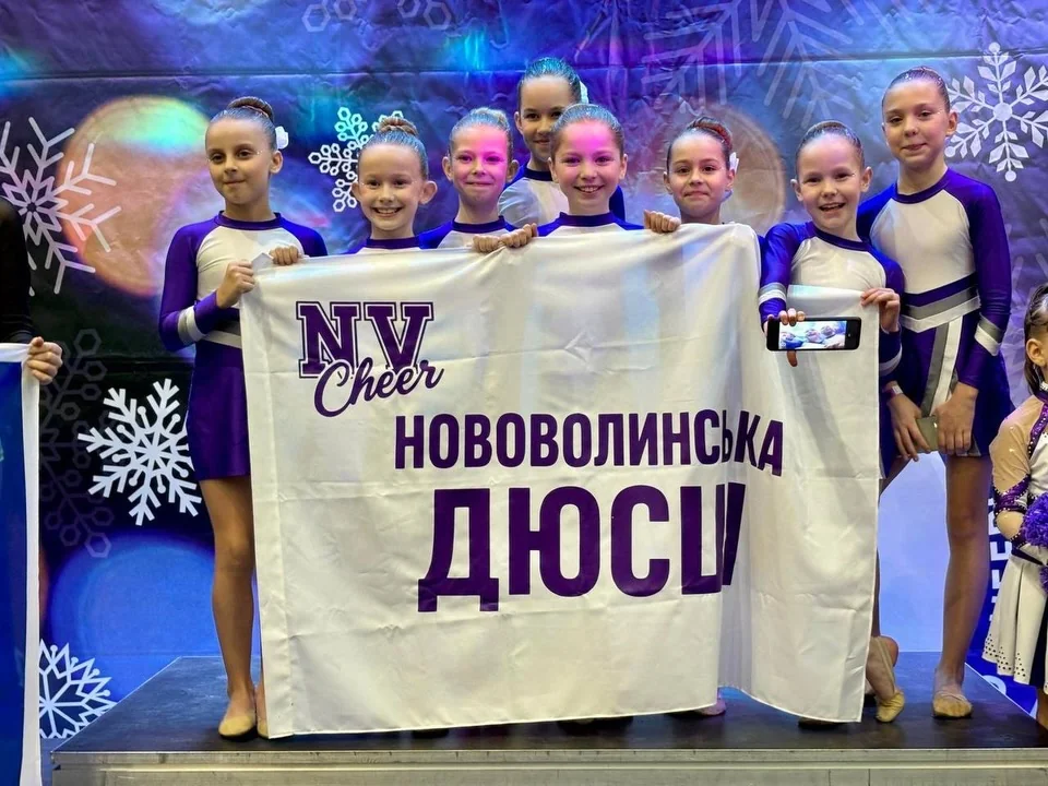 «Золото», «срібло» та «бронза»: команда чирлідерок з Нововолинська здобула нагороди на Кубку України 2