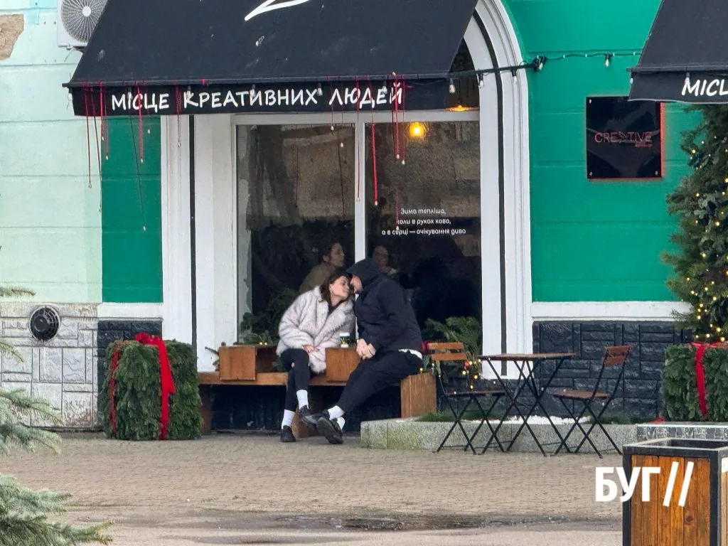 Місто буденне: за календарем зима, а на вулицях Нововолинська світло й сонячно 8