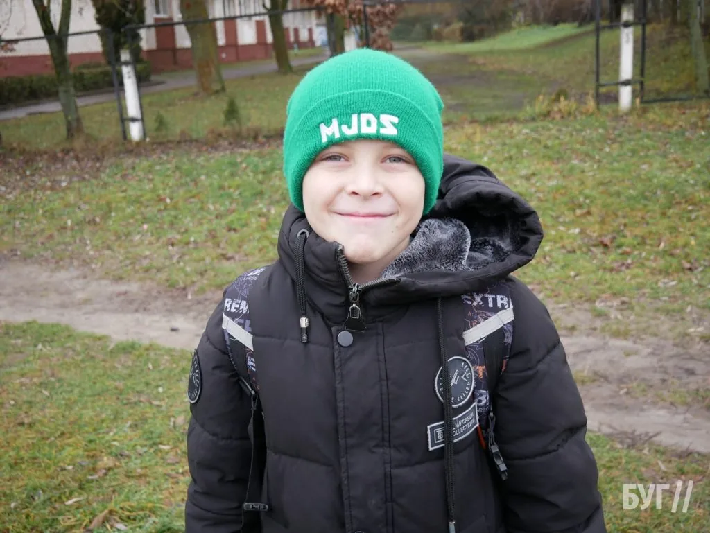 Місто буденне: грудневий Володимир без снігу, але з різдвяними декораціями 1