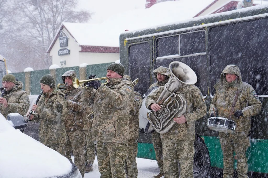 У Володимирі попрощалися одразу з двома Захисниками Олександром Семенюком та Валерієм Сілаєвим 20