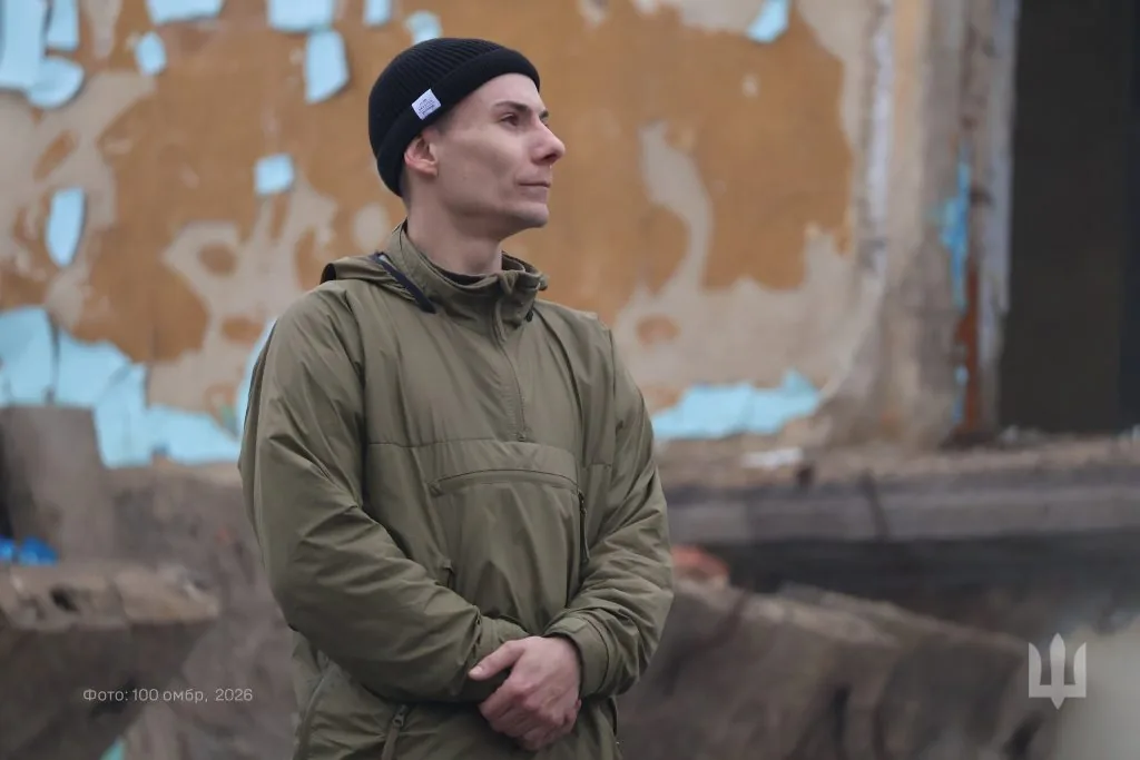 «Ніхто не народжений для війни»: історія хореографа, який став бійцем 100 бригади 1