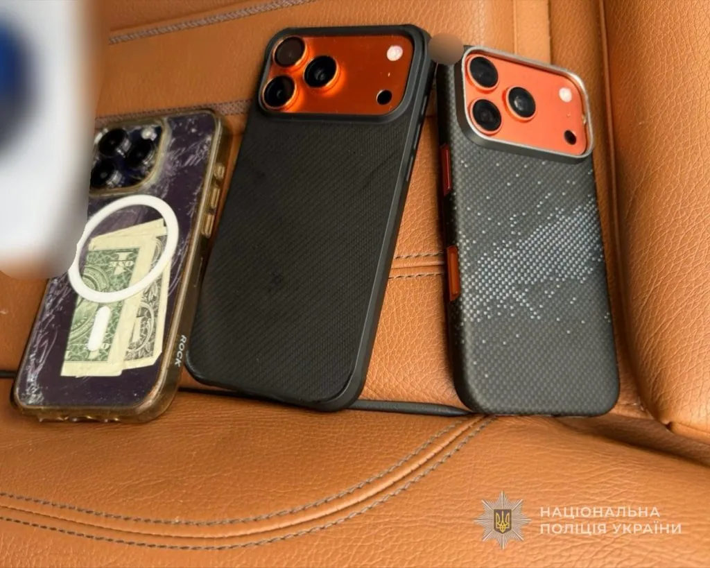 У Луцьку затримали молодиків, які привласнили майже мільйон гривень знайомого 2