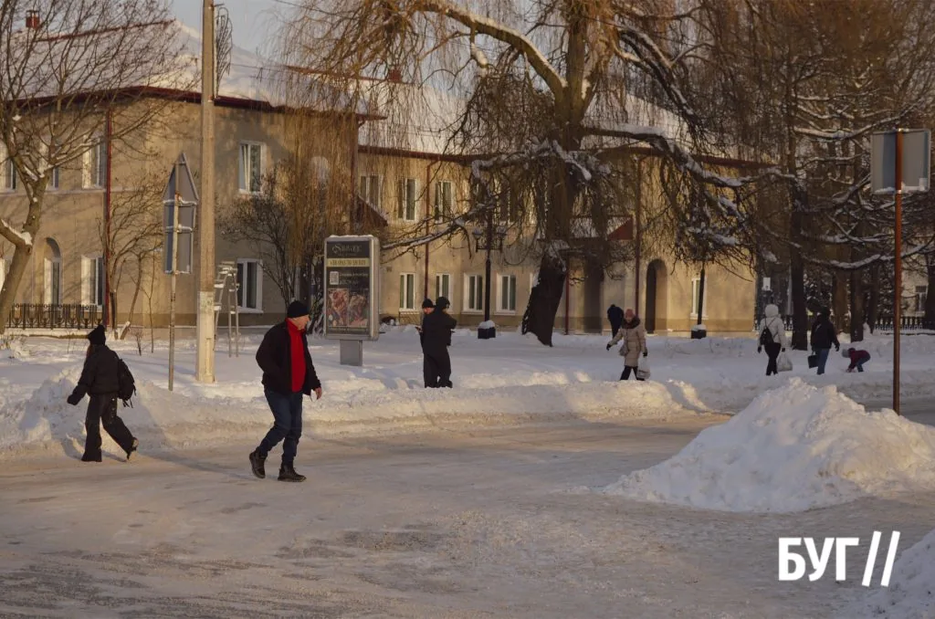Місто буденне: зимовий Нововолинськ — сніг, гірки й трохи радості 7