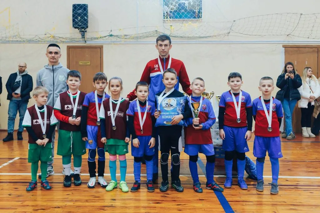 Юні футболісти з Володимира здобули перемоги на обласних турнірах 5