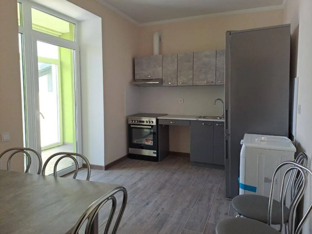 У Ковелі 67 родин ВПО отримали ключі та ордери на тимчасові квартири 3