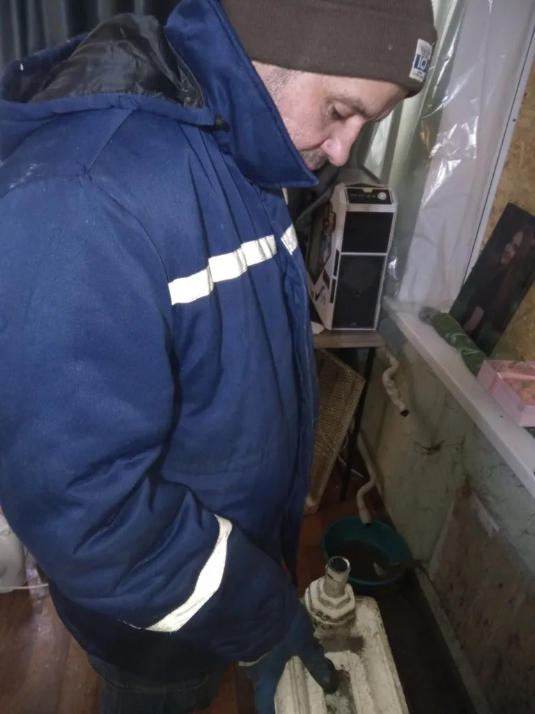 Працівник водоканалу Володимира розповів про ліквідацію наслідків ворожих обстрілів у Києві 2