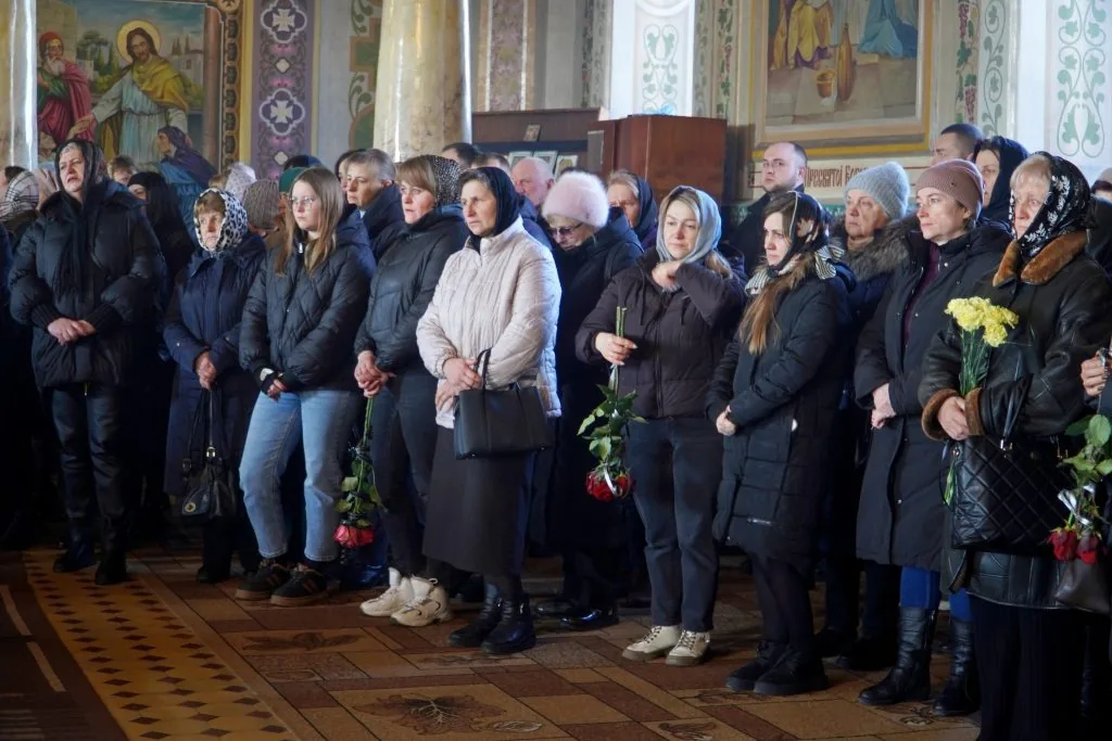 У перший день весни Володимирська громада попрощалася з штаб-сержантом Ігорем Савасом 12
