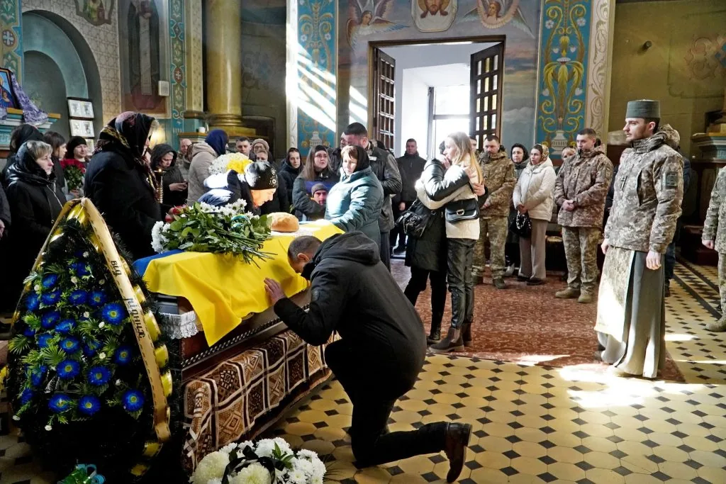 У Володимирі попрощалися із Захисником з Оваднівської громади Олександром Дроботом 3