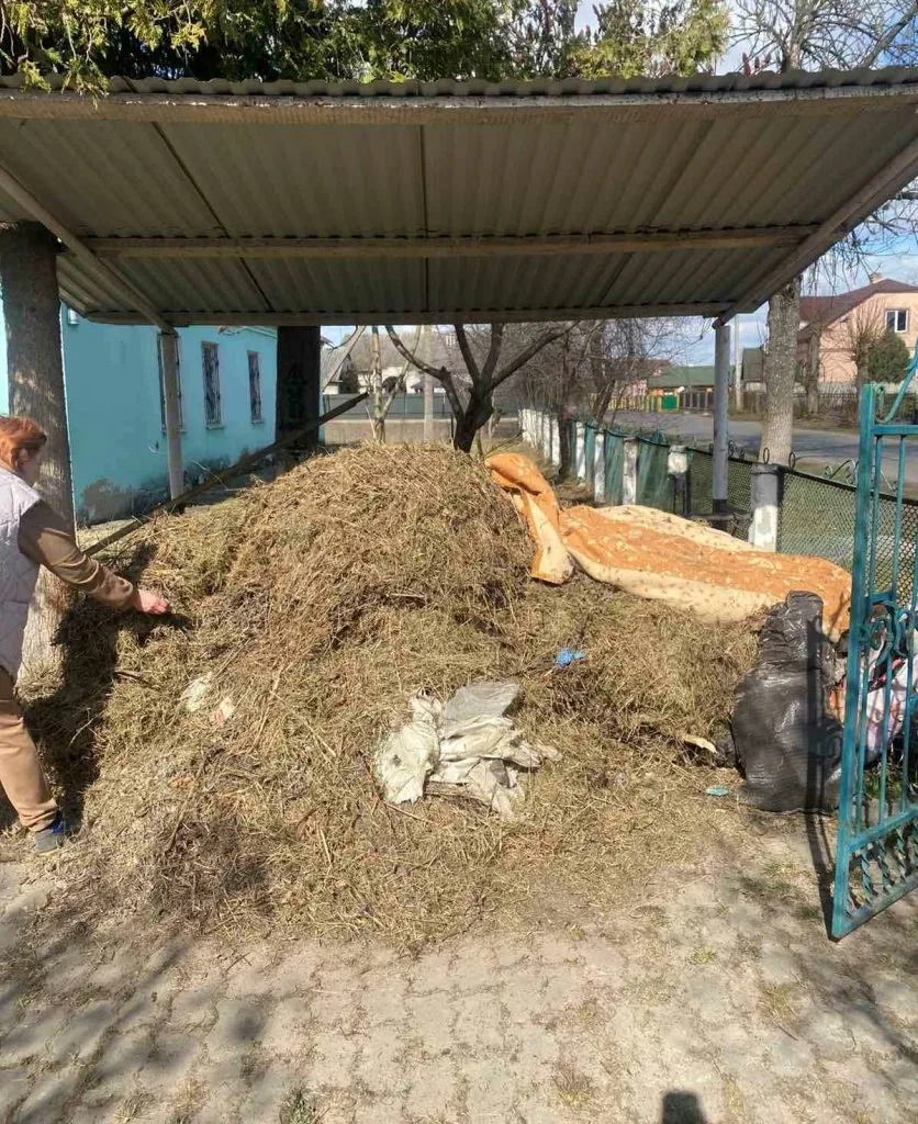 В Іваничівській громаді стартував місячник благоустрою «За чисте довкілля» 11