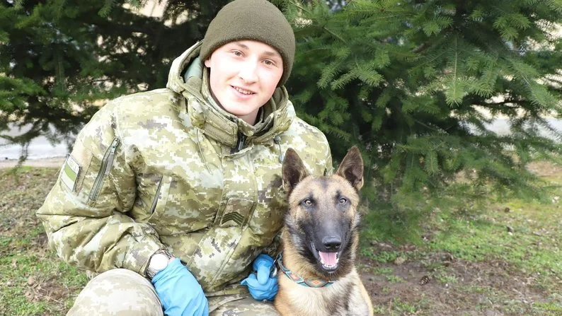 «Почув, що наді мною завис дрон»: прикордонник з Володимира продовжує службу з осколком в нозі 2