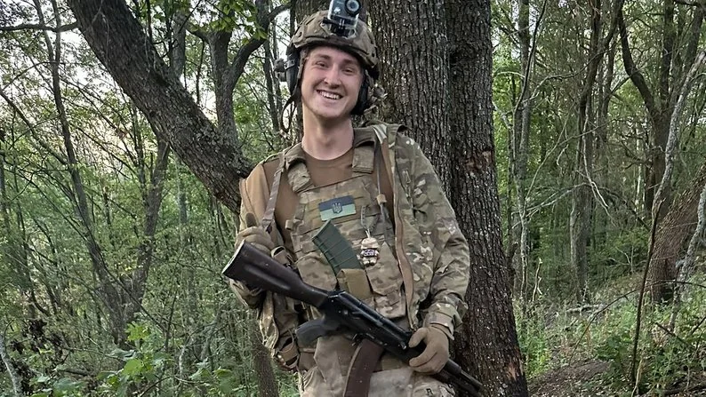 «Почув, що наді мною завис дрон»: прикордонник з Володимира продовжує службу з осколком в нозі 3