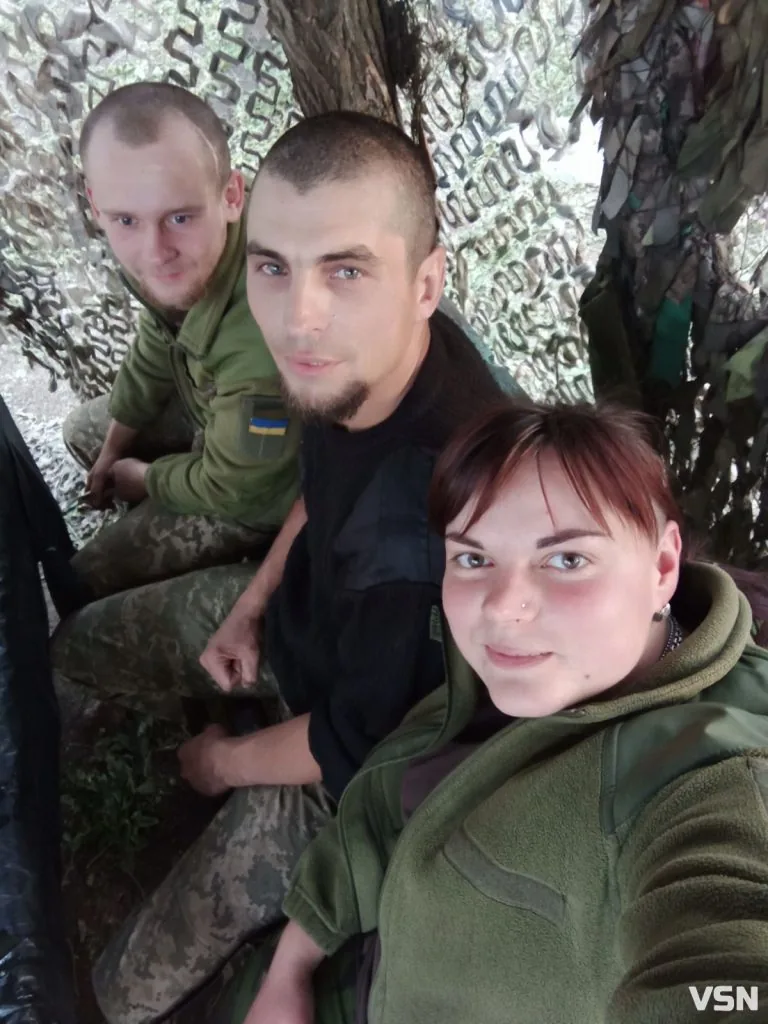 Виносила з поля бою не лише поранених, а й полеглих. Спогади про бойову медикиню з Турійщини 9