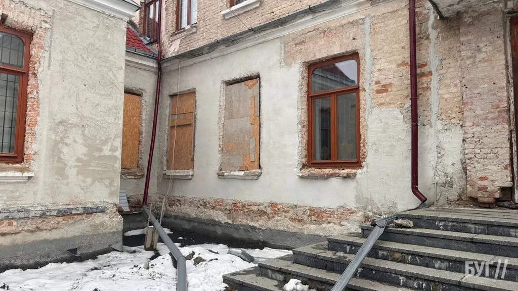 Ігор Пальонка прокоментував багаторічну епопею ремонту Володимирського історичного музею 5