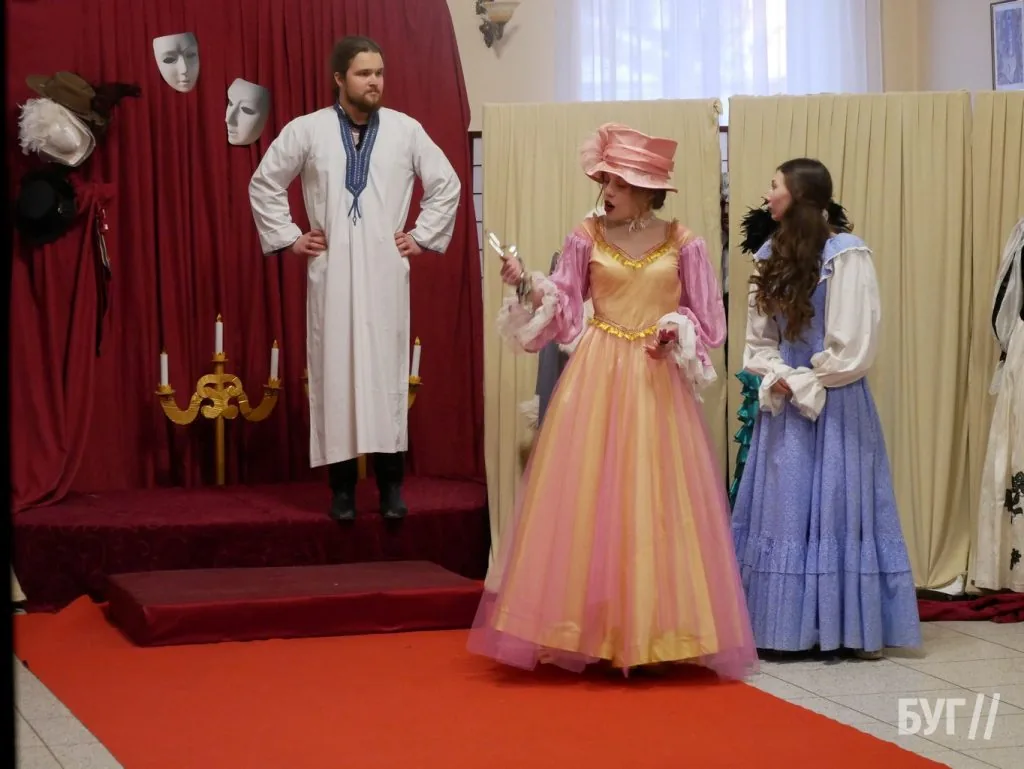 У Володимирі відбувся театральний вечір-дефіле до Всесвітнього дня театру 14