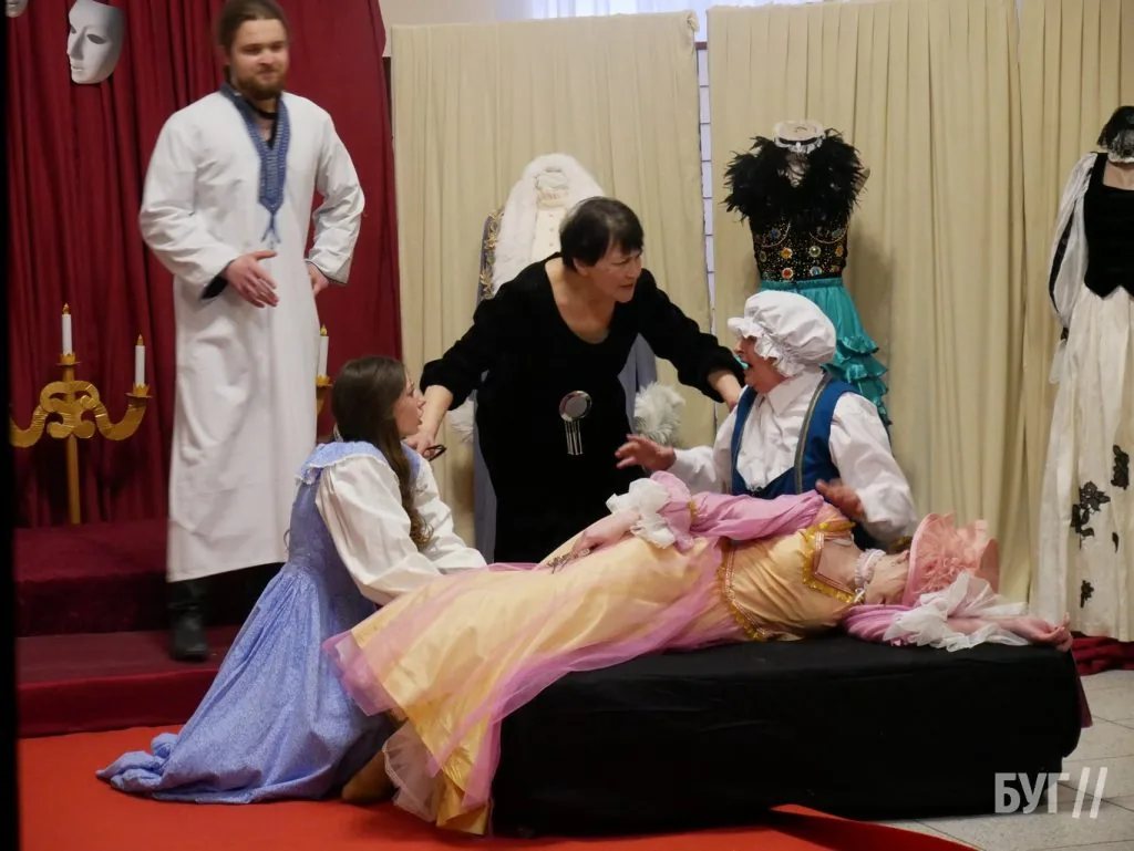 У Володимирі відбувся театральний вечір-дефіле до Всесвітнього дня театру 15