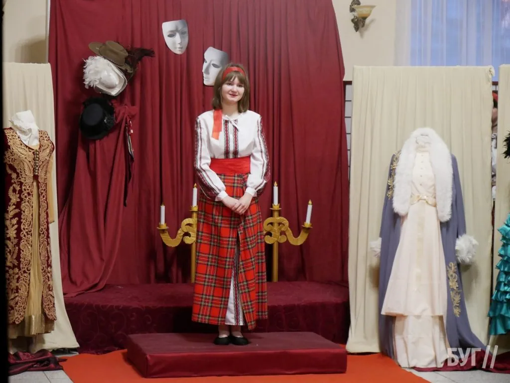 У Володимирі відбувся театральний вечір-дефіле до Всесвітнього дня театру 18