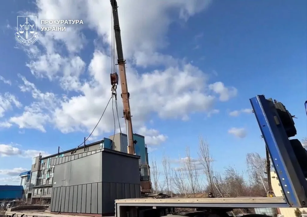 Вилучили понад 80 тисяч літрів: на Волині викрили міжрегіональну схему незаконного виробництва пального 3