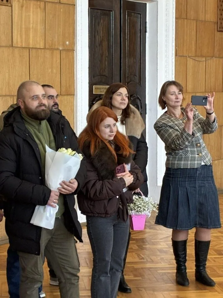 У Нововолинську побралися військові, яких поєднала війна 6