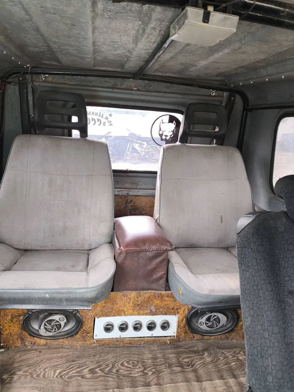 Сенсорна магнітола і титанові диски: в Україні продають ексклюзивну «Волинянку», яка запускається з кнопки 2