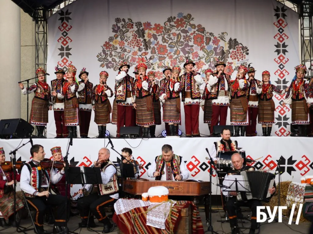 «Великдень-фест» у Нововолинську: як місто святкувало та допомагало війську 24