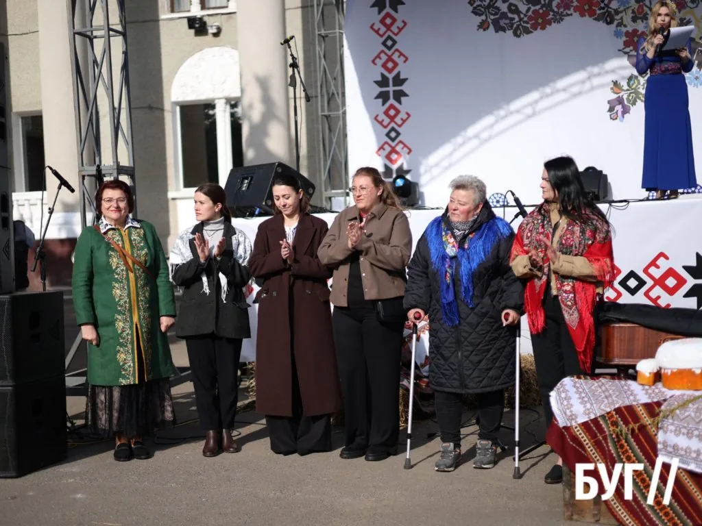 «Великдень-фест» у Нововолинську: як місто святкувало та допомагало війську 23