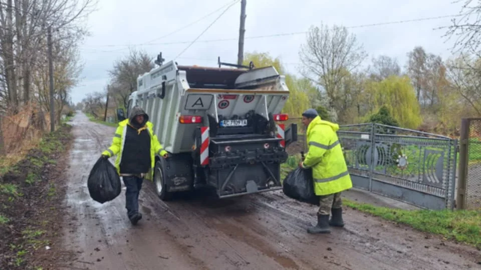 Іваничівська громада отримала сміттєвоз за грантові кошти 1