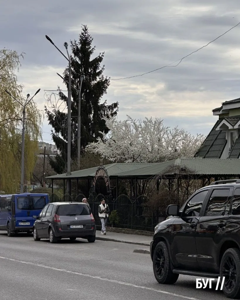 Місто буденне: Володимир після Великодніх свят повертається до звичного ритму 13