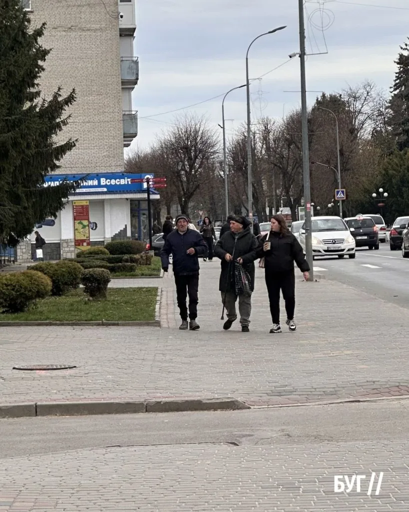 Місто буденне: Володимир після Великодніх свят повертається до звичного ритму 11