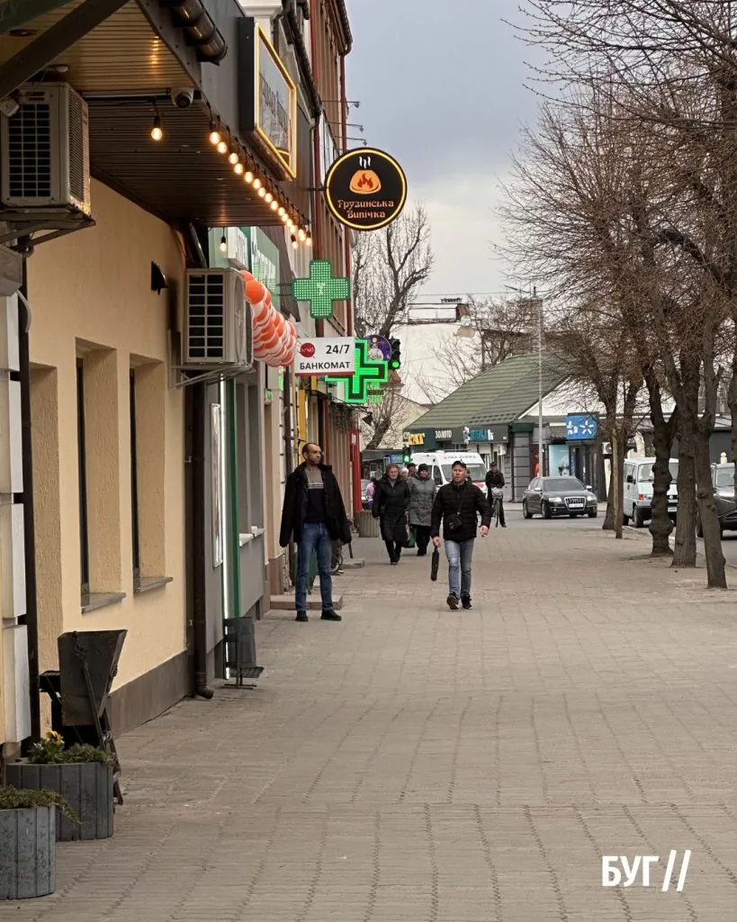 Місто буденне: Володимир після Великодніх свят повертається до звичного ритму 9