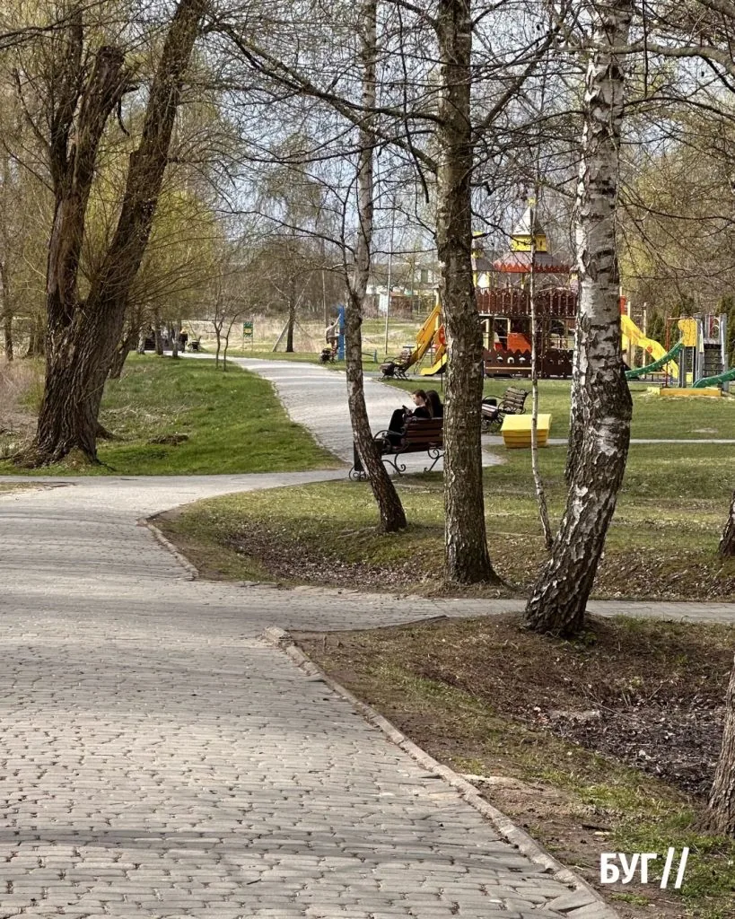 Місто буденне: Володимир після Великодніх свят повертається до звичного ритму 23